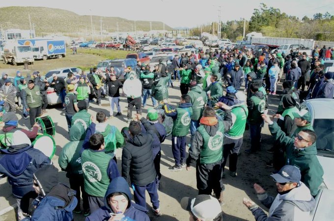 CAMIONEROS CHUBUT MARCHARÁ A LA LEGISLATURA PARA PEDIR POR LA MINERÍA