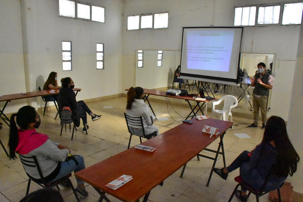 NUEVOS CURSOS DE MANIPULACIÓN DE ALIMENTOS