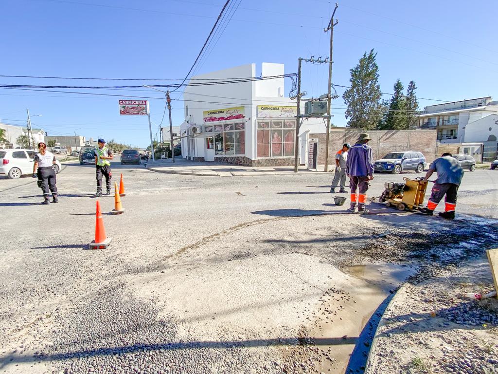 EL MUNICIPIO CONTINÚA CON EL PLAN DE PAVIMENTACIÓN
