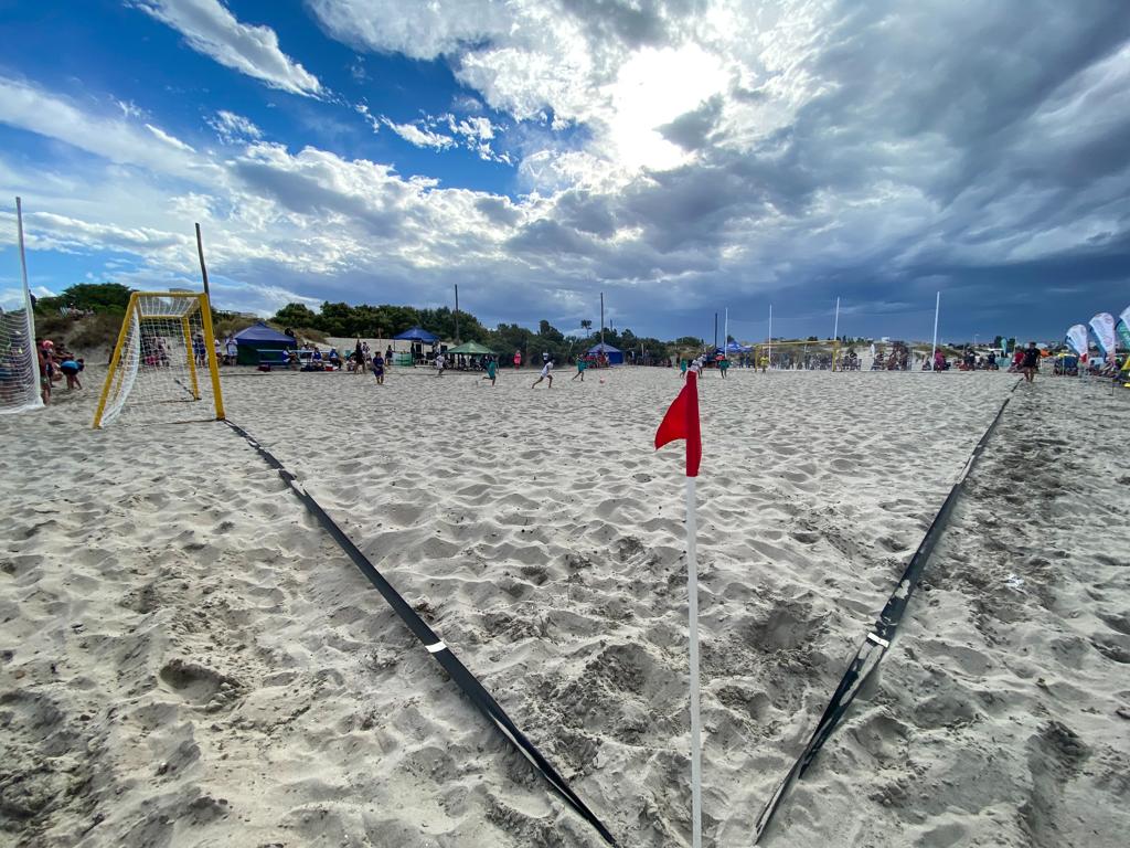 MADRYN: YA SE JUEGA LA LIGA NACIONAL FEMENINA DE FÚTBOL PLAYA