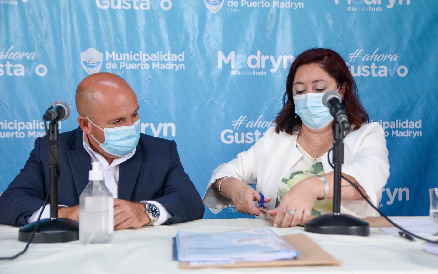 APERTURA DE SOBRES PARA LA LICITACIÓN DE LA AMPLIACIÓN DE LA RED ELÉCTRICA EN EL BARRIO PERÓN