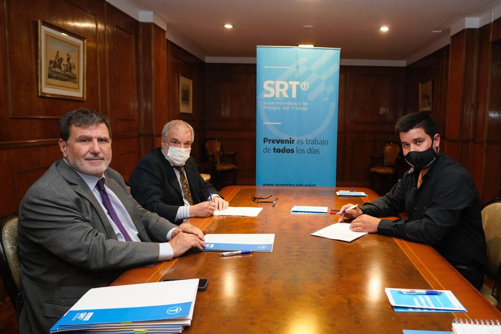 PROVINCIA FIRMÓ UN CONVENIO CON LA SUPERINTENDENCIA DE RIESGOS DEL TRABAJO DE LA NACIÓN