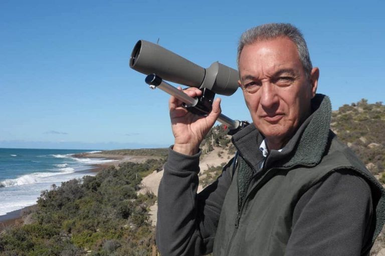 “ORCAMAN” PRESENTA UNA REEDICIÓN DE SU LIBRO SOBRE LAS ORCAS