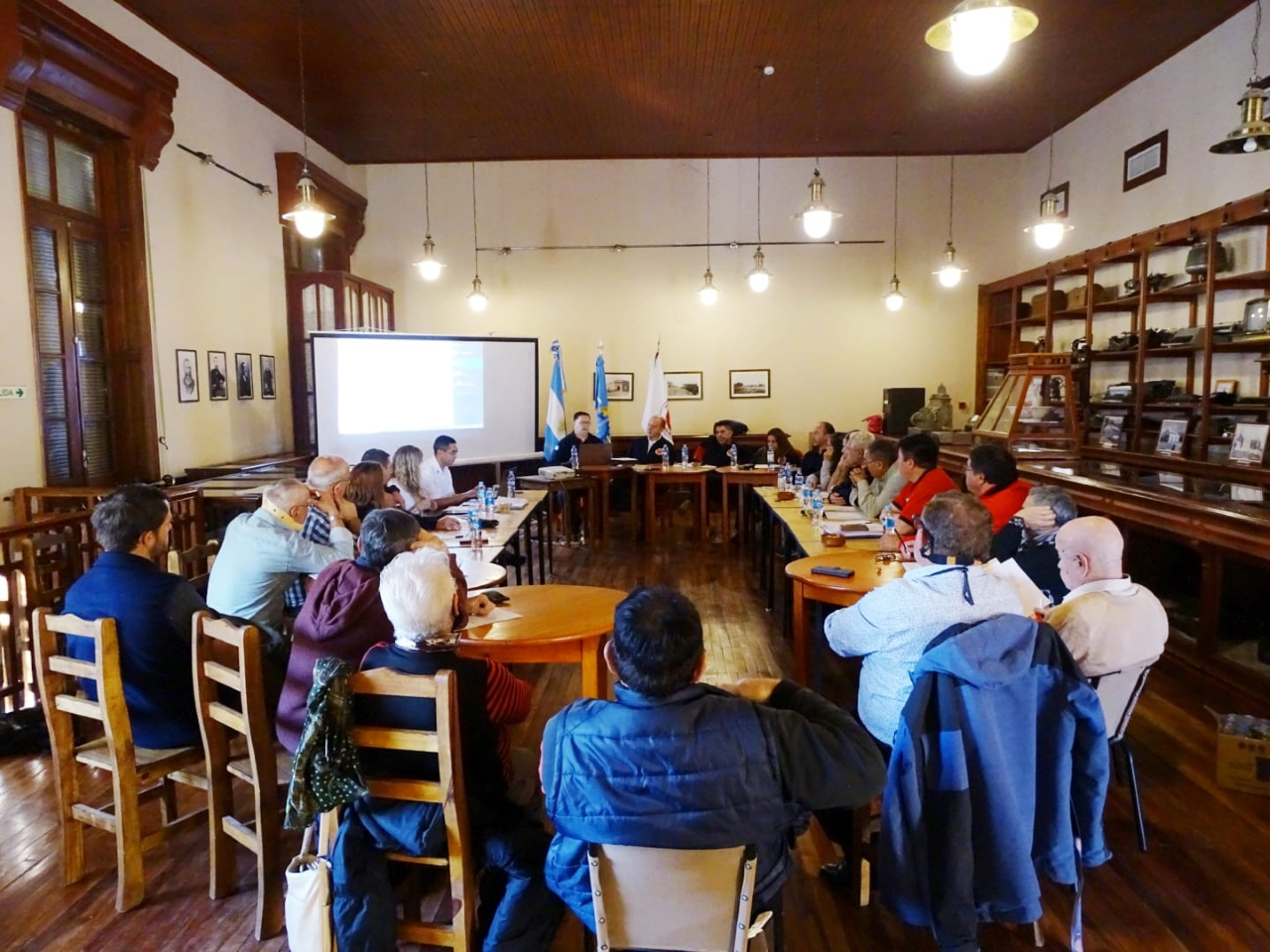 LA FEDERACIÓN DE BOMBEROS EXIGE RESPUESTAS AL GOBIERNO PROVINCIAL