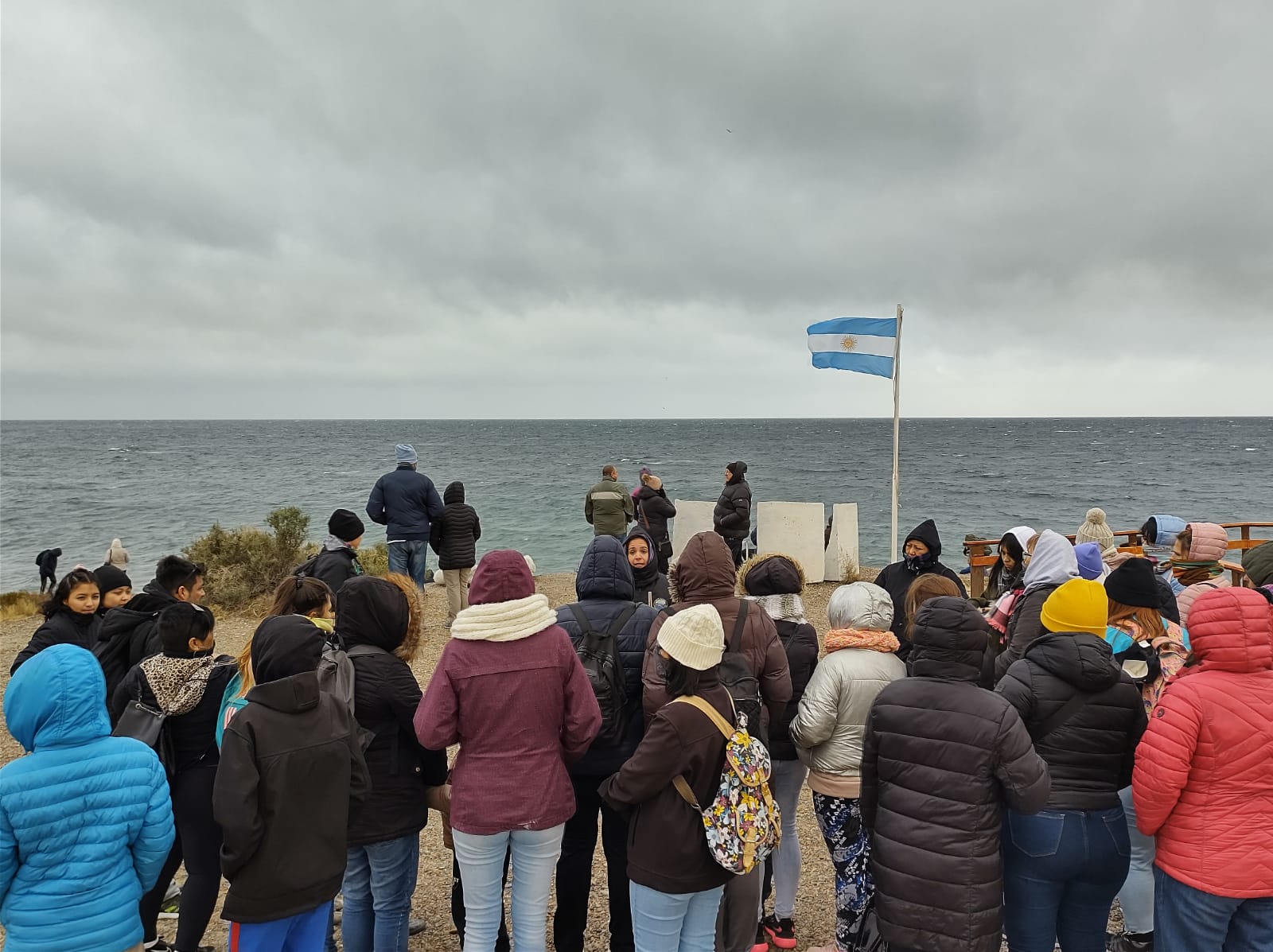 “TURISMO MUY CERCA”: VECINOS DE LOS BARRIOS GALINA, GOBERNADOR FONTANA Y LAS BARDAS VISITARON EL ANP “EL DORADILLO”