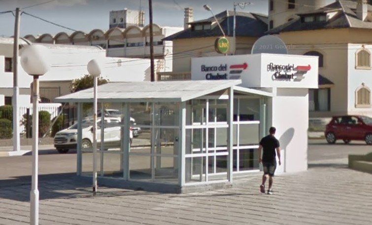VUELVEN A ESTAR OPERATIVOS LOS CAJEROS DE LA RAMBLA