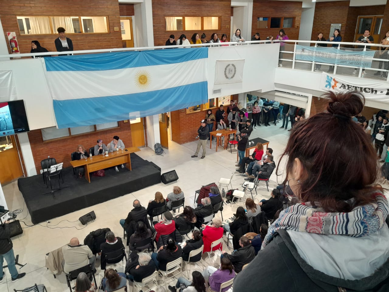 SE LLEVÓ A CABO EN LA UTN CHUBUT EL CONVERSATORIO CON FAMILIARES DE LAS VÍCTIMAS DE LA MASACRE DE TRELEW