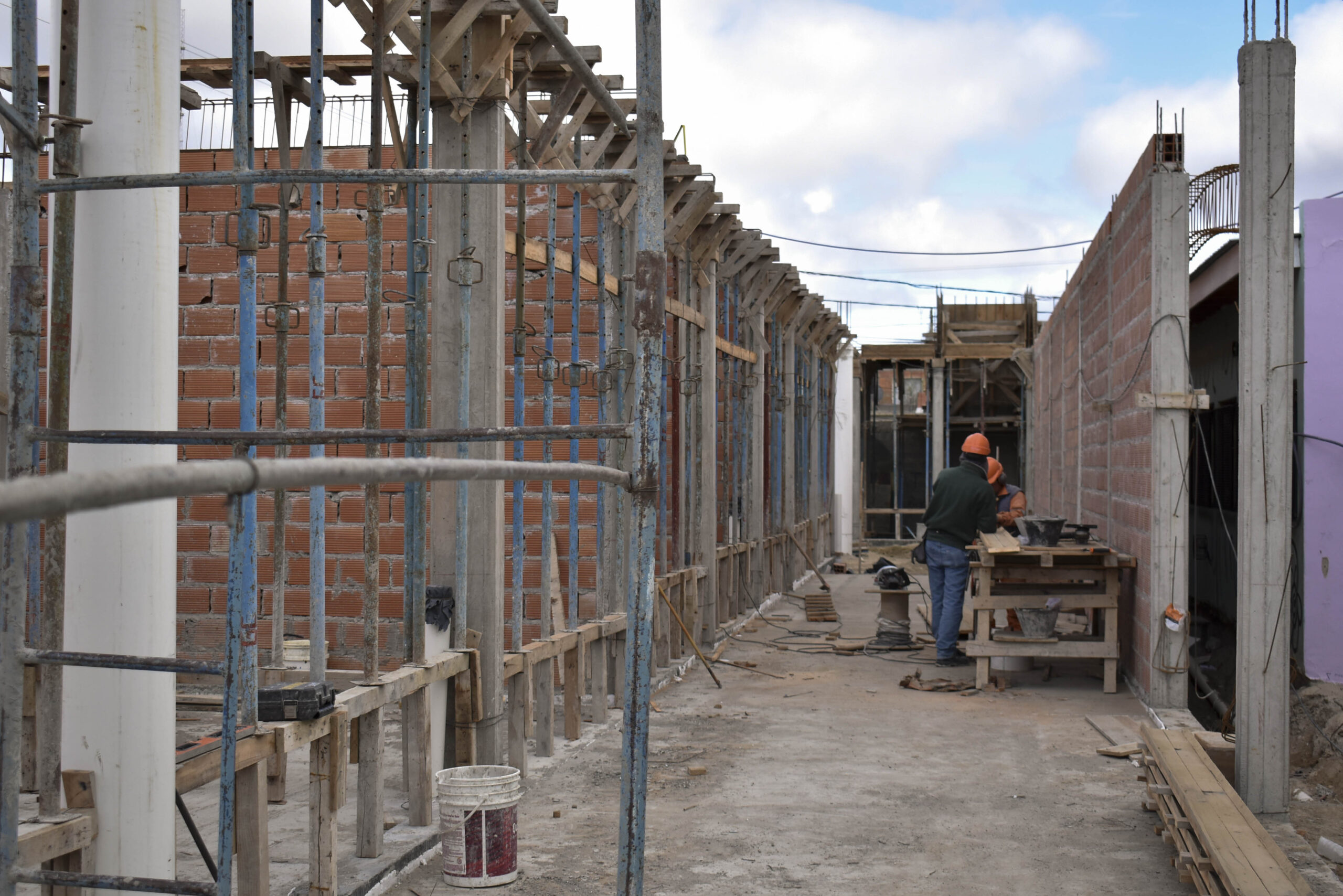 EL GOBIERNO PROVINCIAL AVANZA CON LA CONSTRUCCIÓN DE LA ESCUELA N°7707 DE PUERTO MADRYN