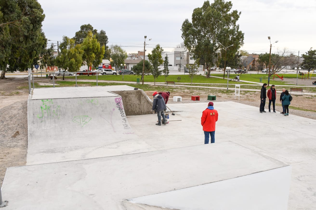 EL INTENDENTE SUPERVISÓ LA PRIMERA ETAPA DE LA OBRA DEL NUEVO SKATEPARK DE PUERTO MADRYN