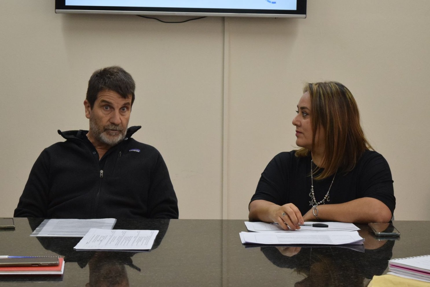 CONCEJALES TRABAJAN EN PROYECTO DE LICENCIAS POR TRATAMIENTO DE REPRODUCCIÓN ASISTIDA