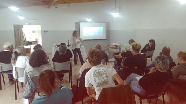 SE REALIZÓ UN TALLER DE PREVENCIÓN DEL SUICIDO EN LA BIBLIOTECA POPULAR “GUEMES” DE PUERTO MADRYN