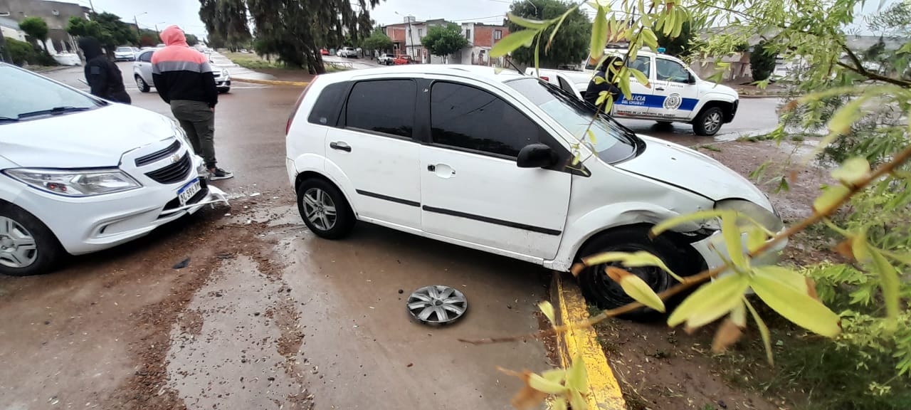 ACCIDENTE VEHÍCULAR: UN NIÑO DE 8 AÑOS TERMINÓ EN EL HOSPITAL