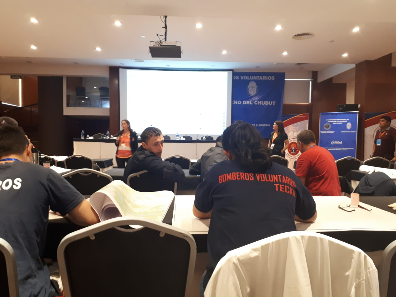 LOS BOMBEROS CHUBUTENSES TUVIERON SU CONGRESO DONDE LE DIERON UN IMPULSO MÁS AL TRATAMIENTO DE SU LEY