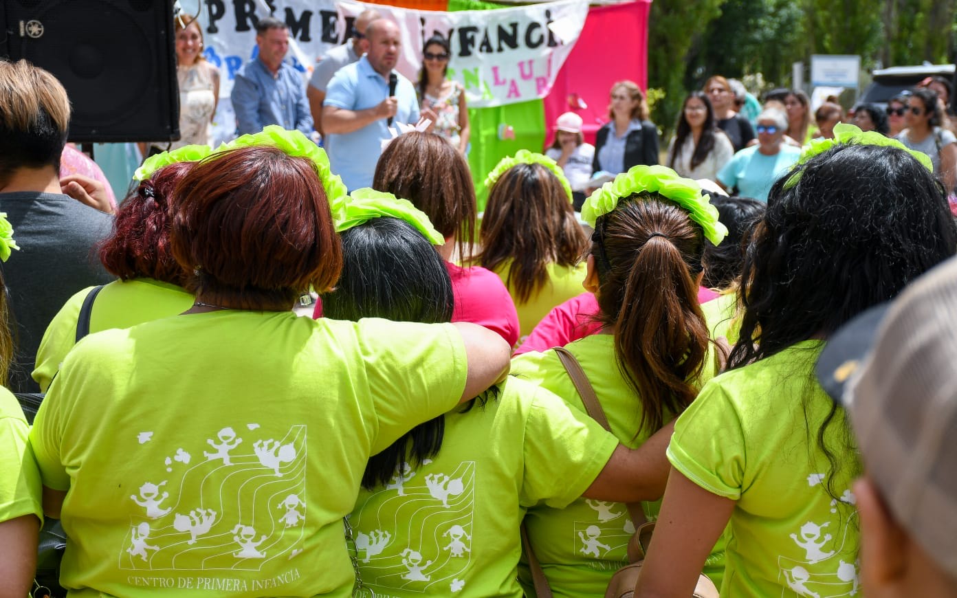 EL INTENDENTE ENCABEZÓ LAS ACTIVIDADES POR EL CIERRE DEL AÑO DE LOS OCHO CENTROS DE PRIMERA INFANCIA DE PUERTO MADRYN
