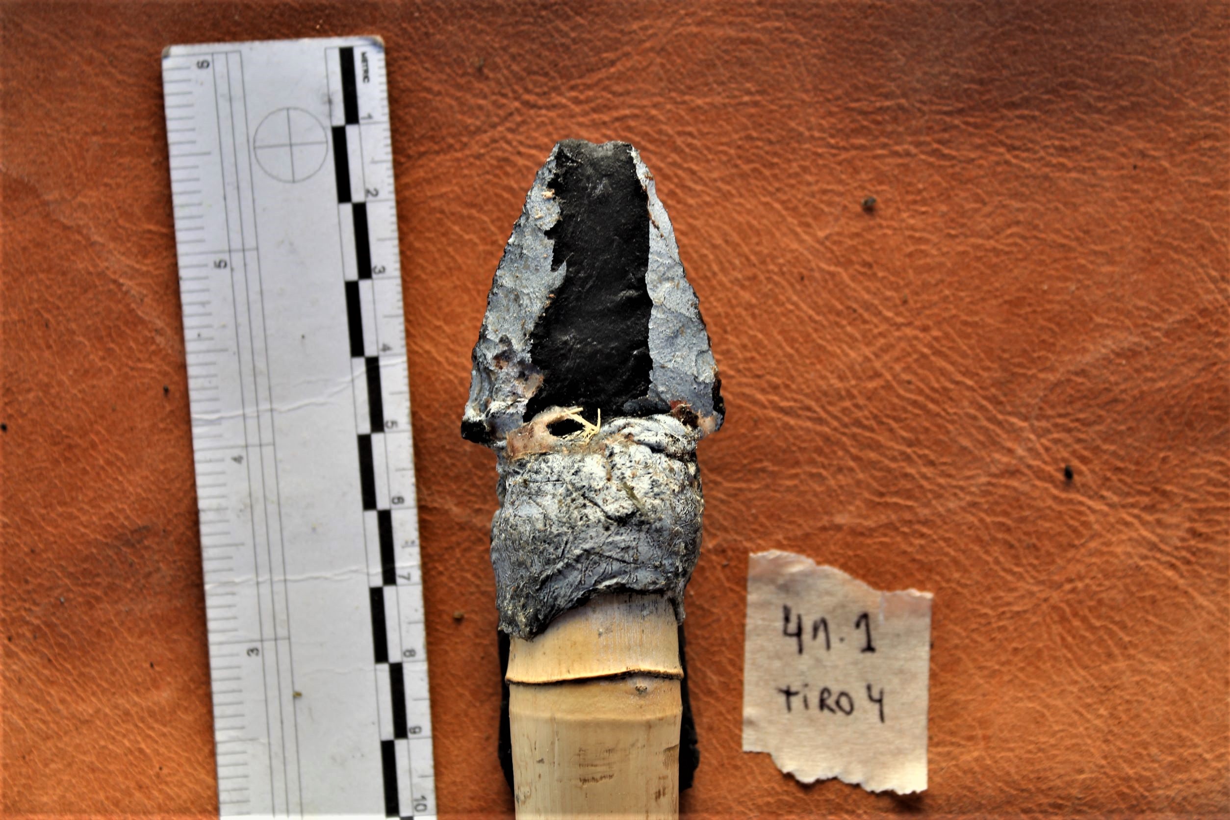 SIMULAN EL FUNCIONAMIENTO DE ARMAS DE CAZA PREHISTÓRICAS