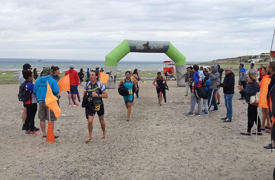 LA TEMPORADA DE TRIATLÓN SE INICIA ESTE DOMINGO EN LAS COSTAS DE MADRYN