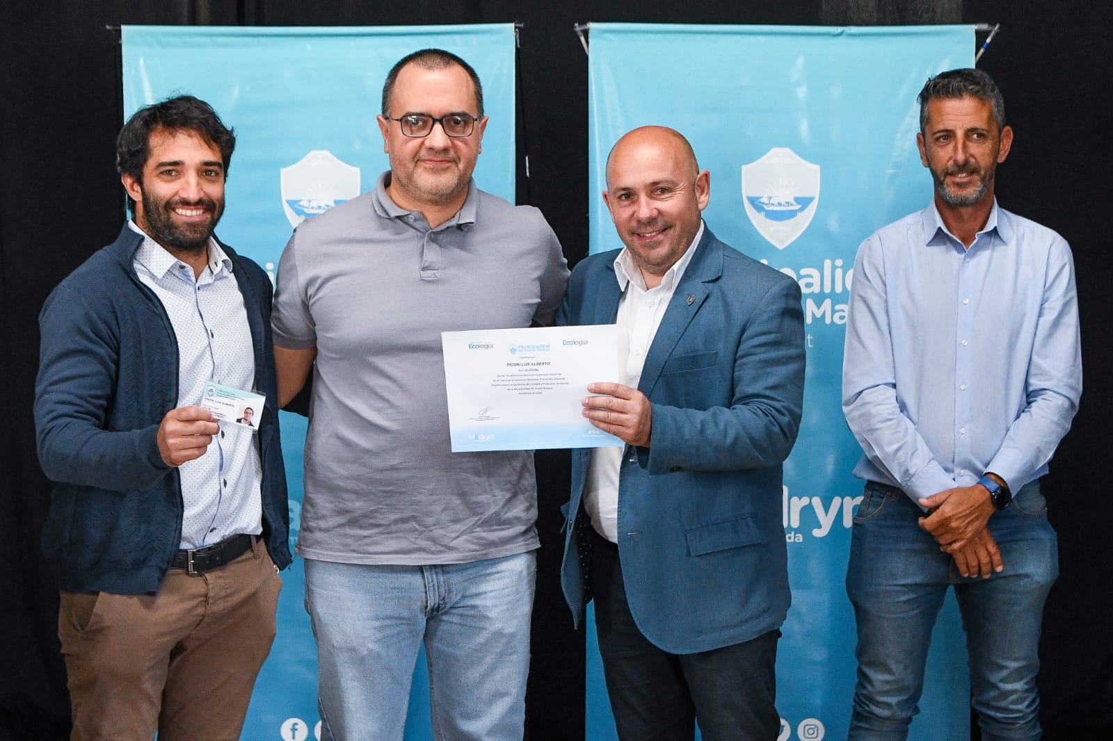 EL MUNICIPIO ENTREGÓ CERTIFICADOS A EMPLEADOS MUNICIPALES CAPACITADOS EN CUIDADO AMBIENTAL