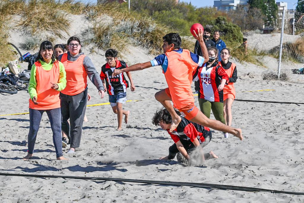 SE JUEGA LA SEGUNDA FECHA DE LOS JUEGOS DEPORTIVOS ESCOLARES DE PLAYA