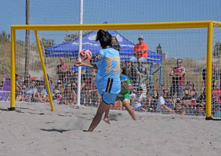 MADRYN SERÁ SEDE DE LA LIGA NACIONAL DE FÚTBOL PLAYA FEMENINO