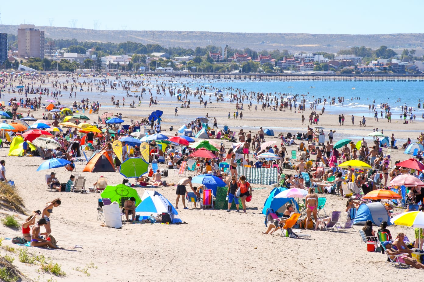 PUERTO MADRYN: LA OCUPACIÓN PROMEDIO DURANTE LA PRIMERA QUINCENA DE ENERO FUE DEL 80%, CON PICOS DEL 85%