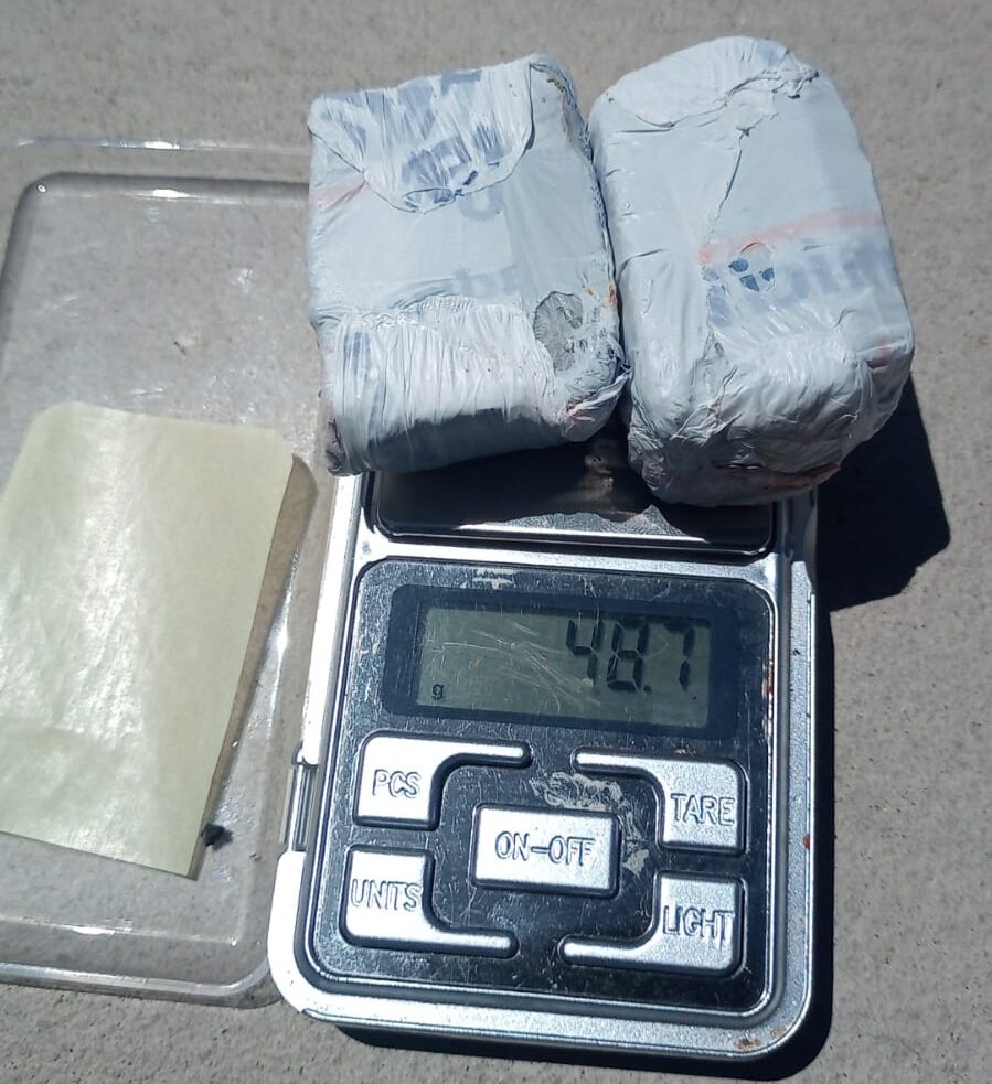 SECUESTRAN 48 GRAMOS A HOMBRE QUE CAMINABA POR LA RAMBLA