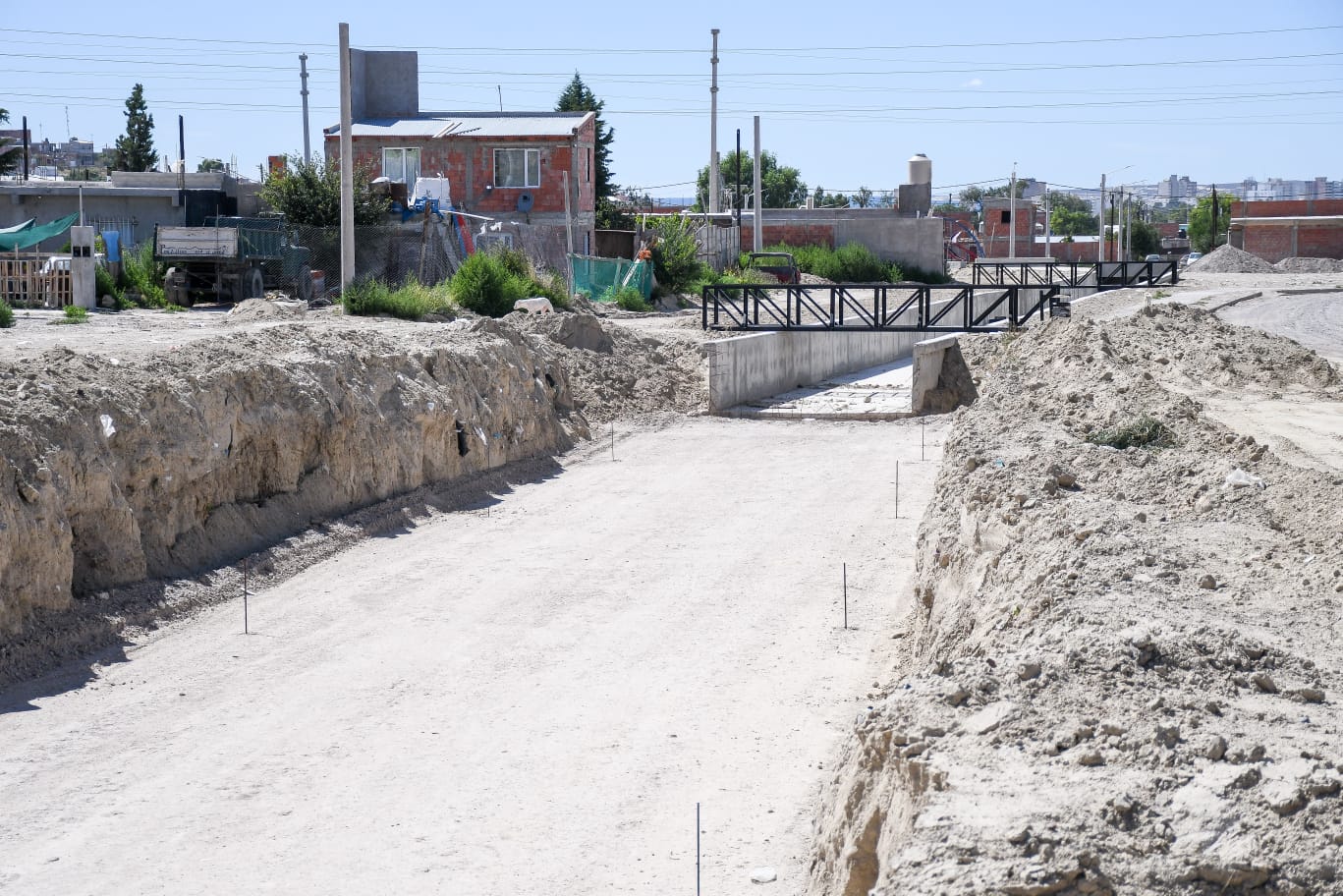 AVANZAN A GRAN RITMO LAS OBRAS QUE SE ESTÁN LLEVANDO A CABO EN EL BARRIO NUEVA CHUBUT DE PUERTO MADRYN