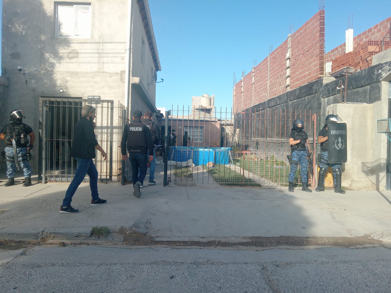 SECUESTRAN MARIHUANA EN ALLANAMIENTOS POR TENTATIVA DE HOMICIDIO