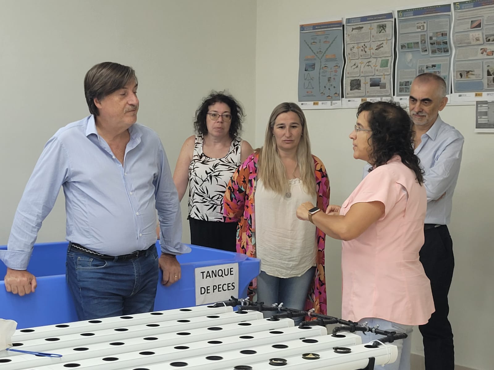 AUTORIDADES DE SENASA RECORRIERON LOS LABORATORIOS DE UTN CHUBUT