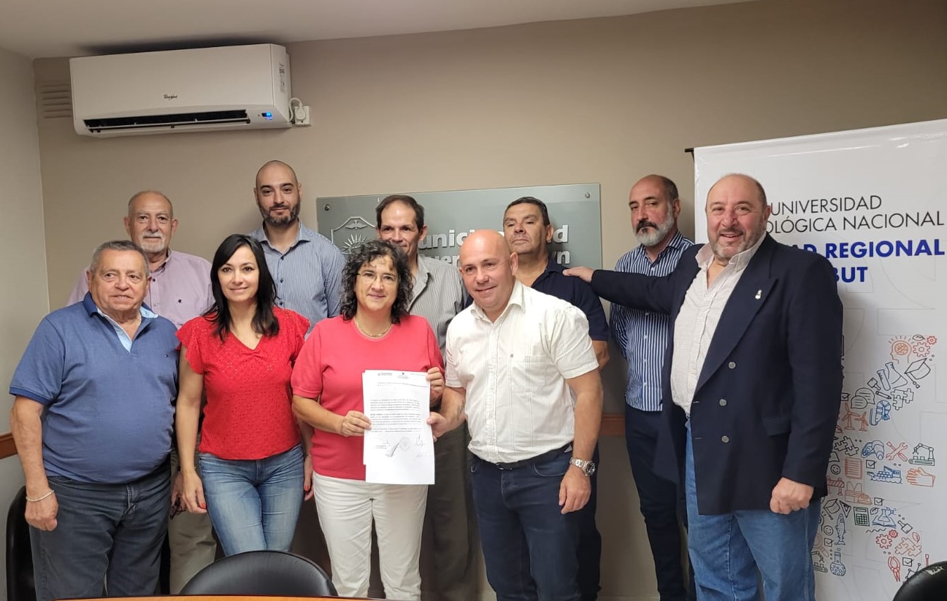 SE MATRICULARÁ A ELECTRICISTAS EN PUERTO MADRYN