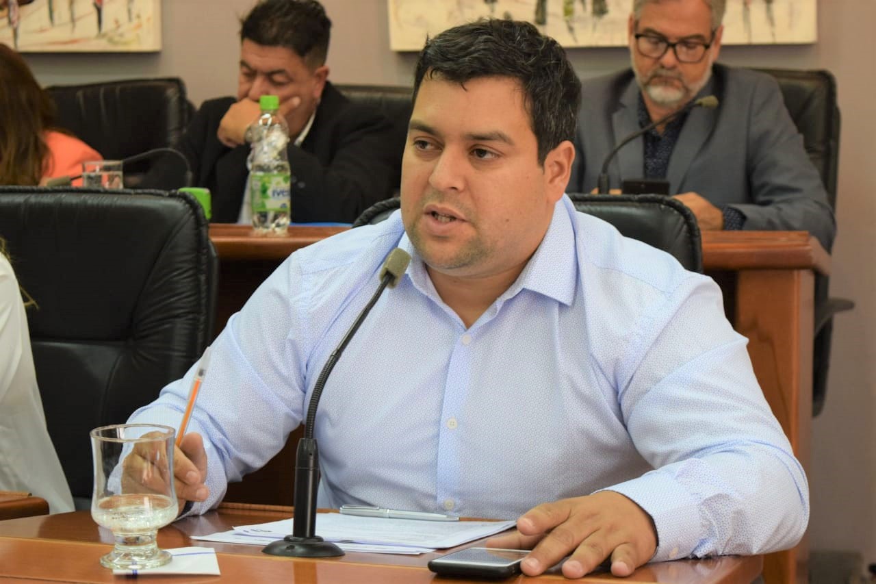 “LOS MADRYNENSES QUEREMOS UN GOBERNADOR MADRYNENSE”