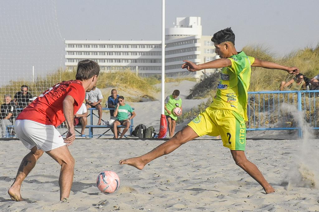 LA FASE FINAL DE LA LIGA NACIONAL DE FÚTBOL PLAYA VUELVE A REALIZARSE EN MADRYN
