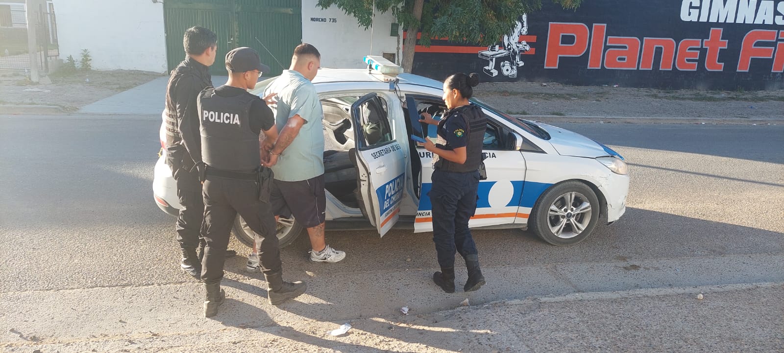FUE A VER UN PARTIDO DE FÚTBOL Y QUEDÓ DETENIDO