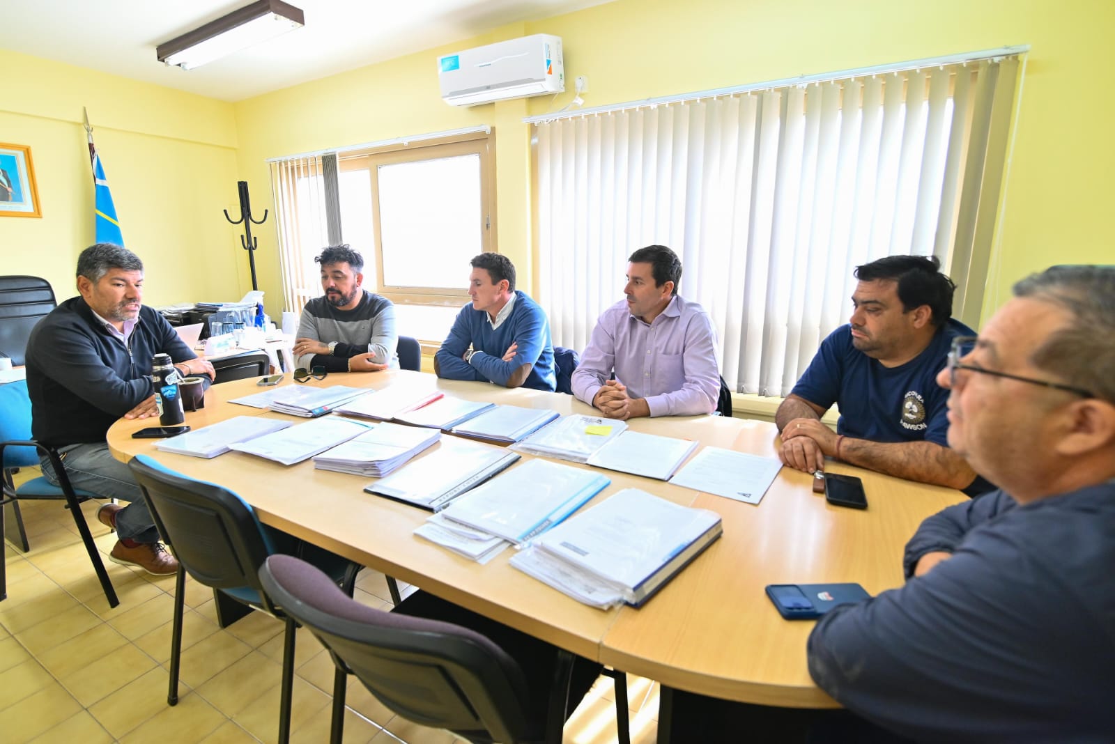 AGUILAR SE REUNIÓ CON REPRESENTANTES DEL SECTOR PESQUERO LOCAL
