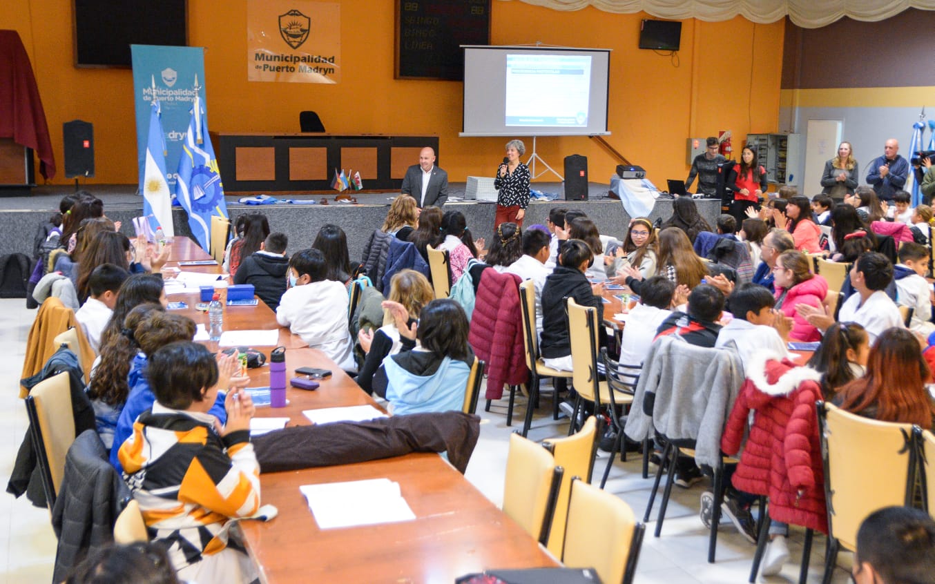 SE VIENE UNA NUEVA EDICIÓN DEL CURSO DE SÍMBOLOS PATRIOS