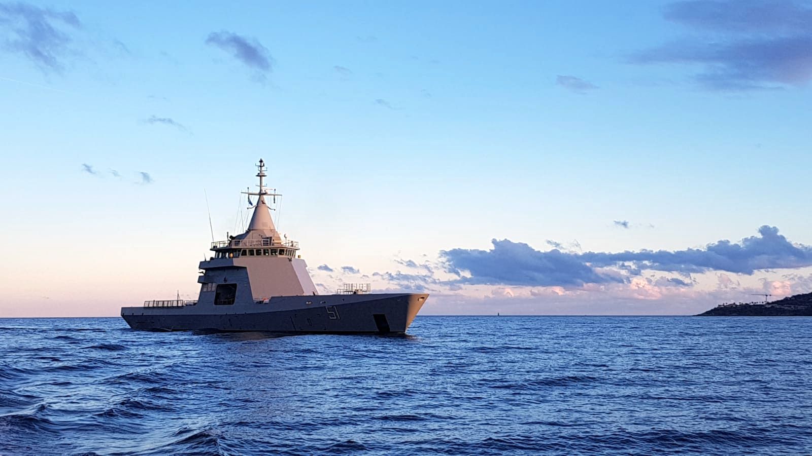 EL PATRULLERO OCEÁNICO ARA BOUCHARD AMARRARÁ EN LA CIUDAD