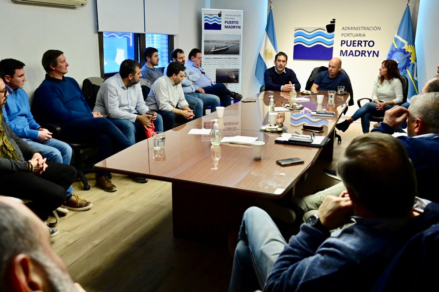 LUQUE Y SASTRE SE REUNIERON CON EL SECTOR EMPRESARIAL DE PUERTO MADRYN