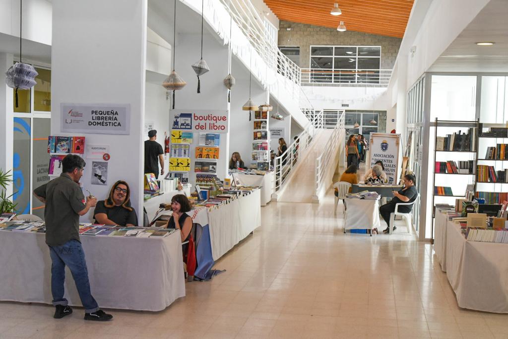 DESTACADOS AUTORES SE SUMAN A LA SEGUNDA FERIA MUNICIPAL DEL LIBRO DE PUERTO MADRYN