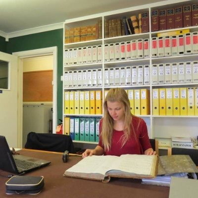 Presentarán libro sobre explotación ballenera y lobera en Patagonia y Malvinas