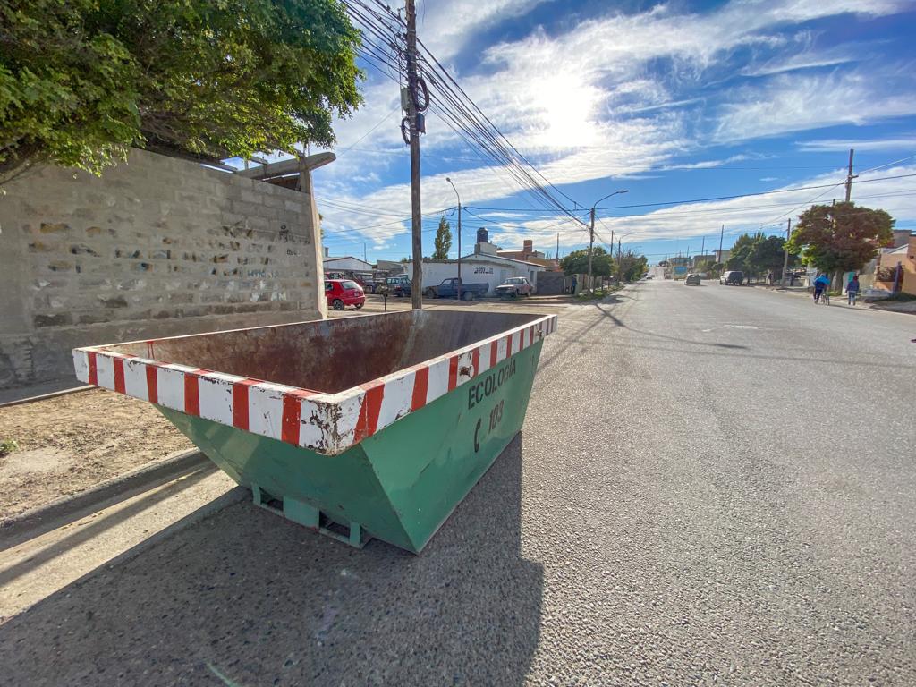 LA CAMPAÑA DE LIMPIEZA LLEGA A LOS BARRIOS GÜEMES Y GOBERNADOR GALINA