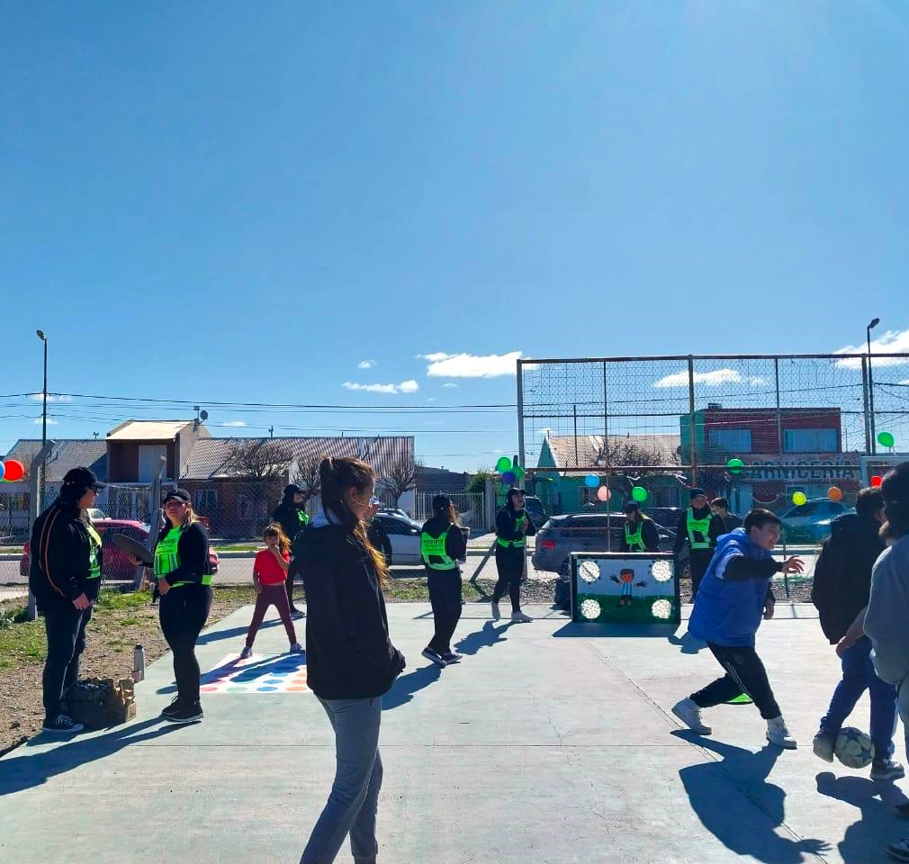 Destacada labor de Preventores Comunitarios en el programa “Trayectos Escolares Sugeridos”