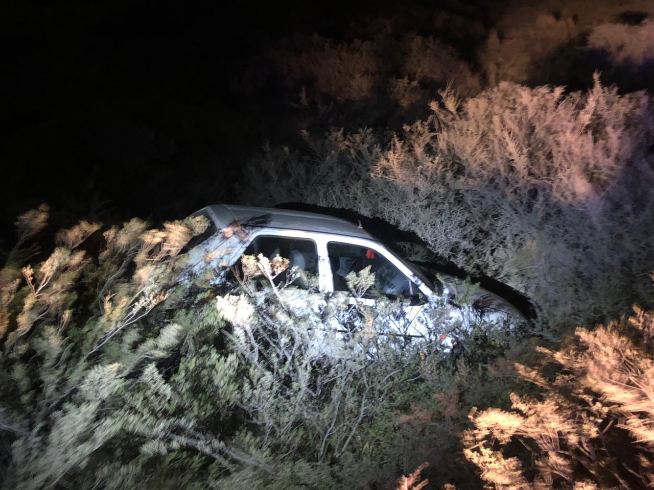 PERDIÓ EL CONTROL DEL AUTO Y DESPISTÓ