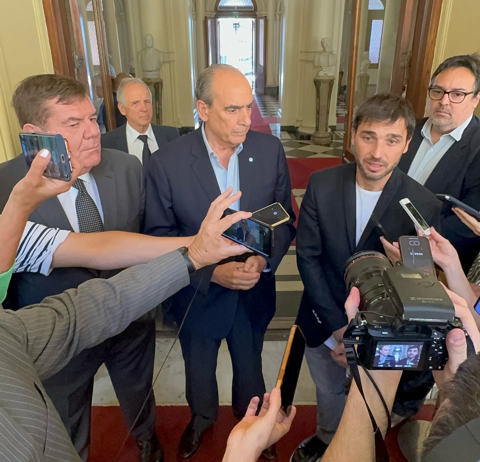 TORRES LOGRÓ EL COMPROMISO DE NACIÓN PARA MODIFICAR UNA LEY QUE PERJUDICABA AL SECTOR PESQUERO