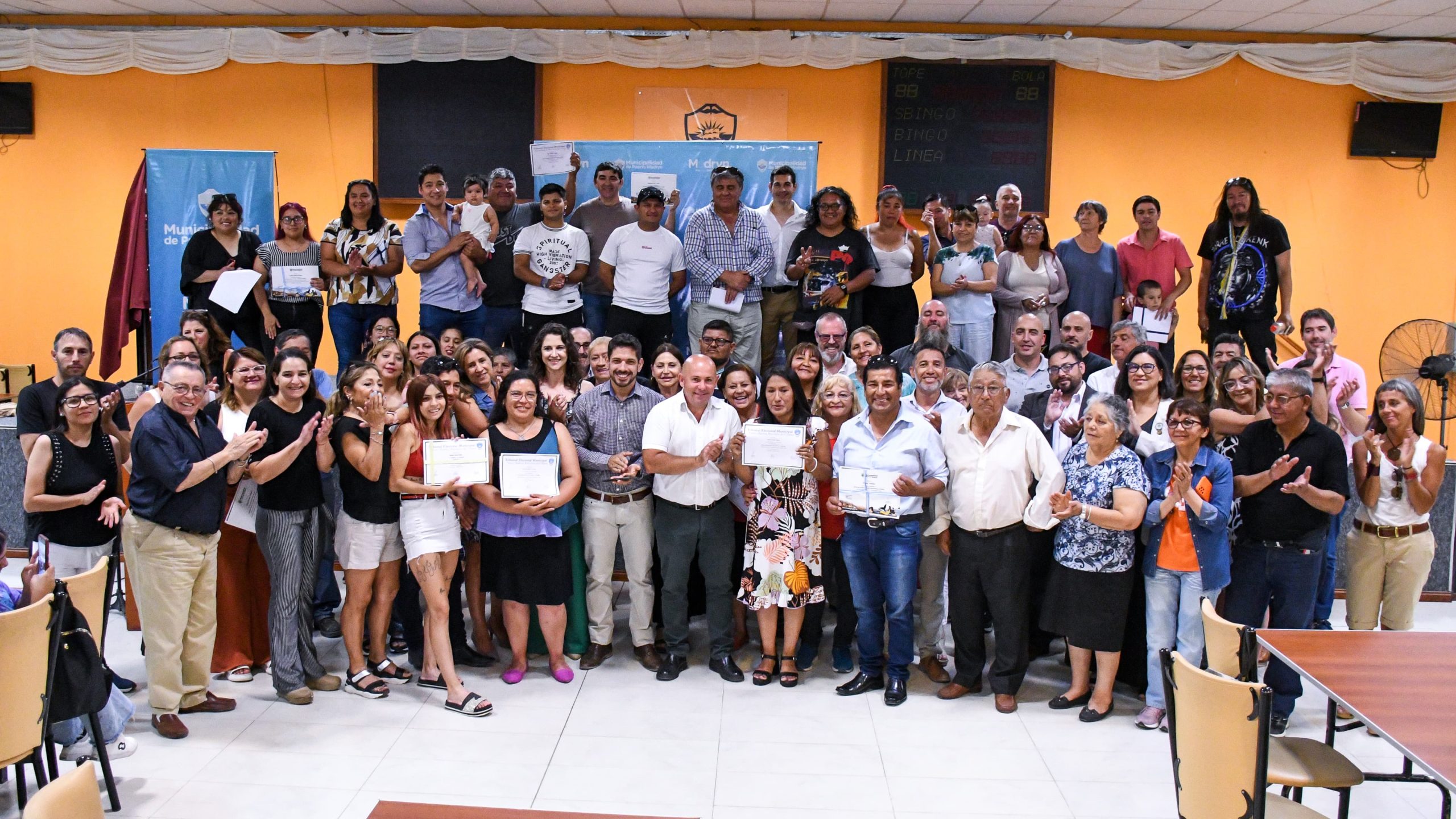 SASTRE ENCABEZÓ EL ACTO DE PROCLAMACIÓN DE LAS NUEVAS AUTORIDADES DE DISTINTAS ASOCIACIONES VECINALES