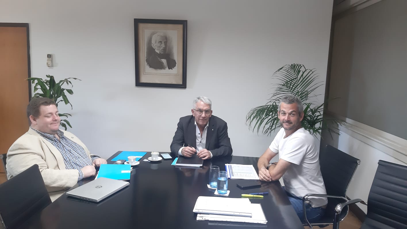 El Gobierno del Chubut gestiona obras públicas clave ante Nación