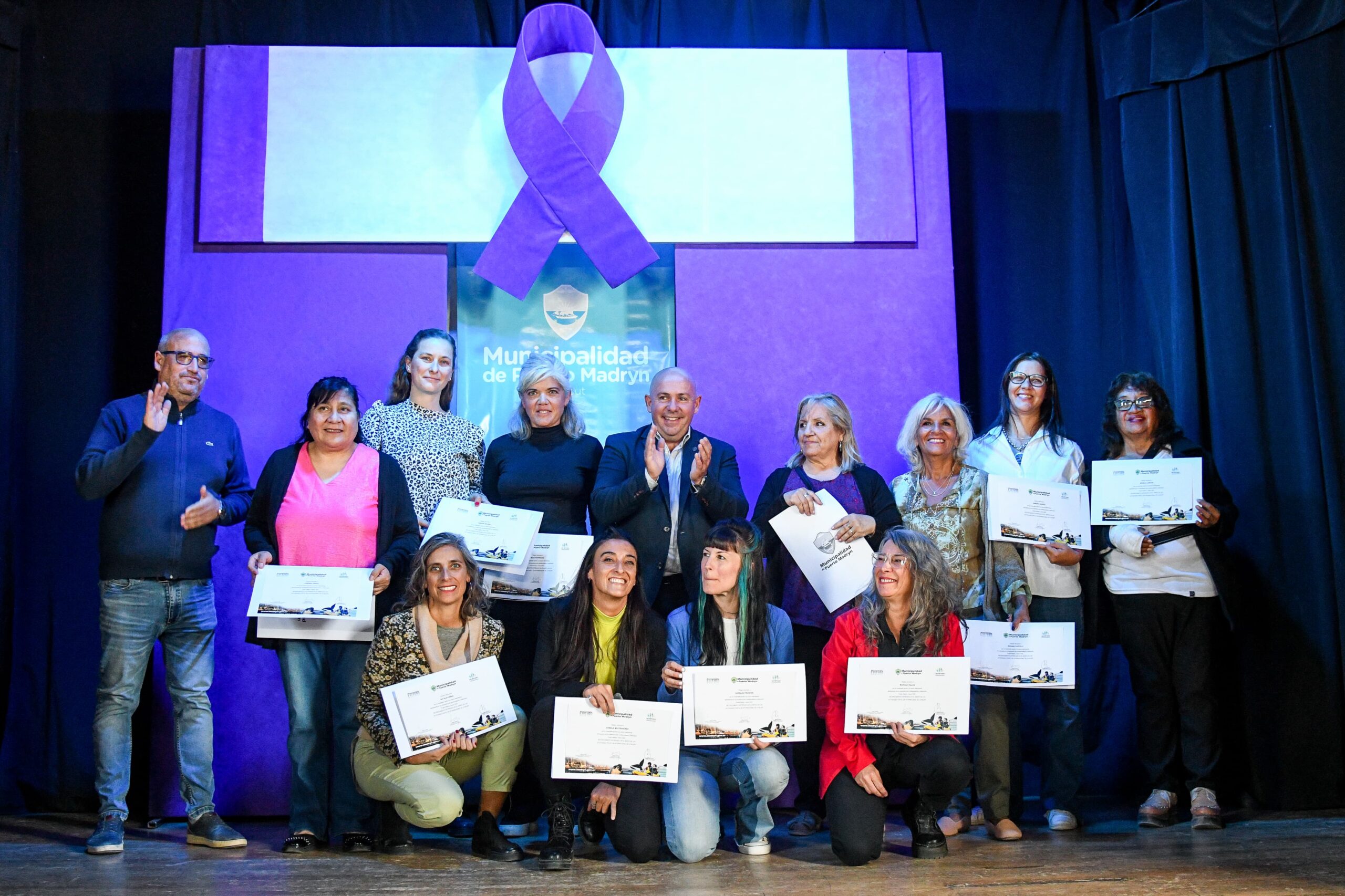 Sastre entregó reconocimientos a mujeres referentes de la cultura local