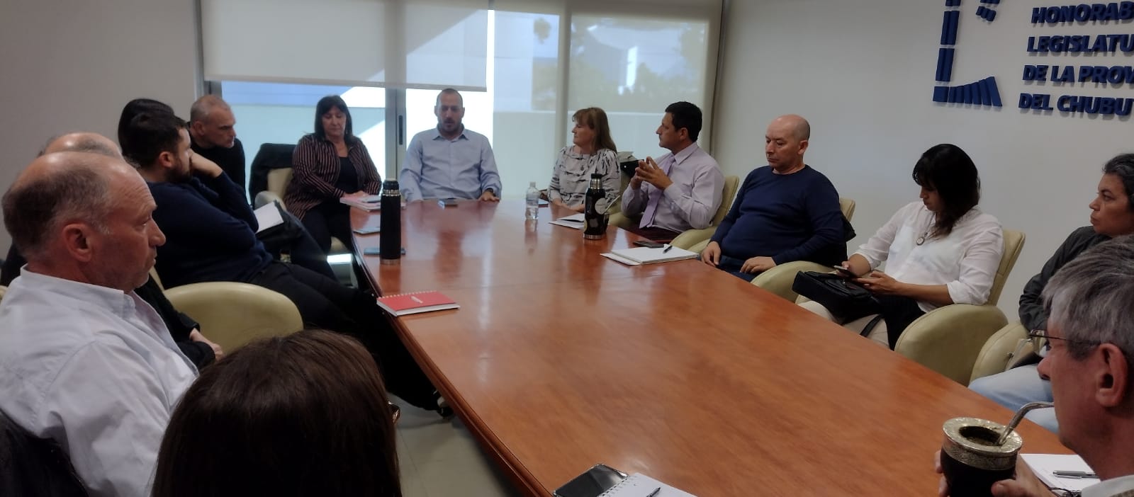 Diputados coordinan con funcionarios del Poder Ejecutivo una agenda legislativa en temas de producción en Chubut