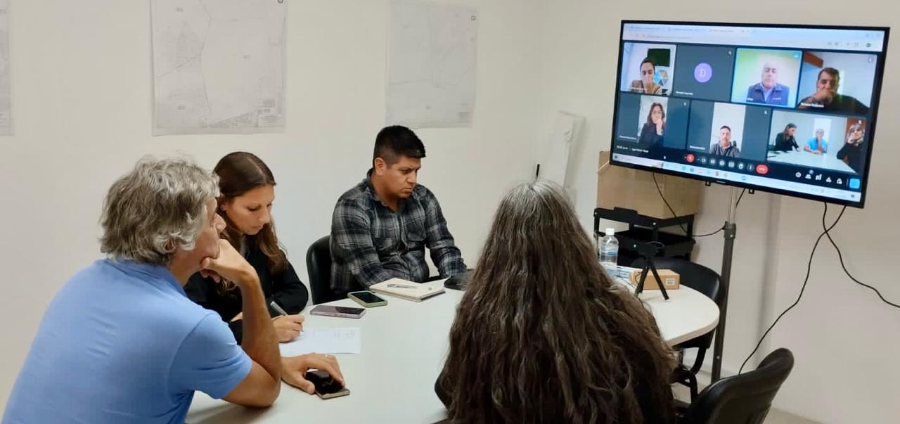 El municipio trabaja de manera conjunta con las cámaras industriales