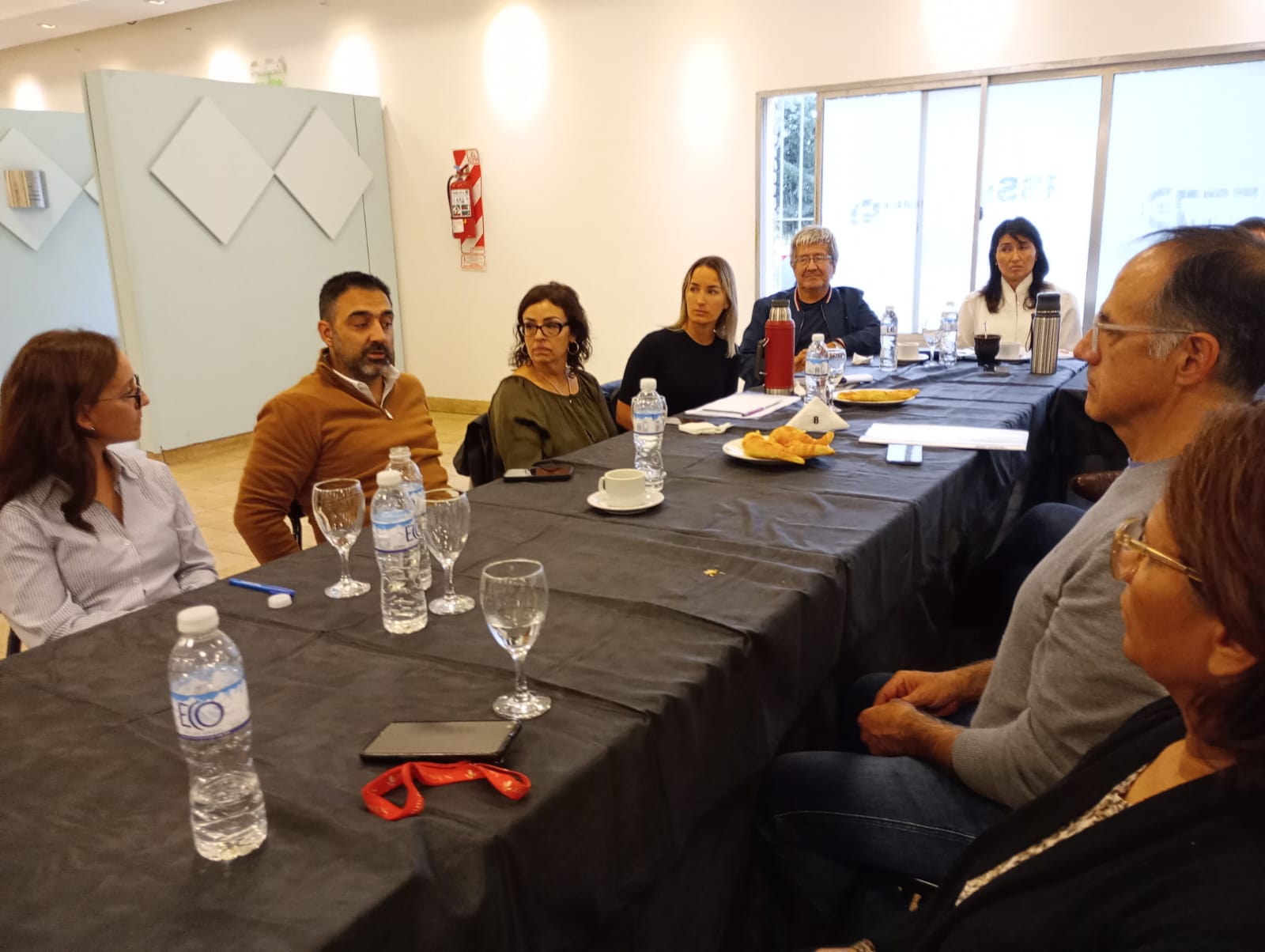 Provincia busca mejorar el sistema de arancelamiento para recuperar el costo de las prestaciones
