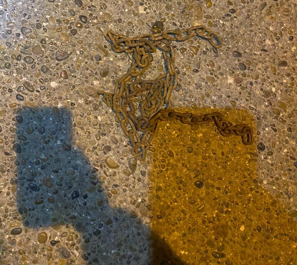 Atentado sobre las redes de energía de Servicoop