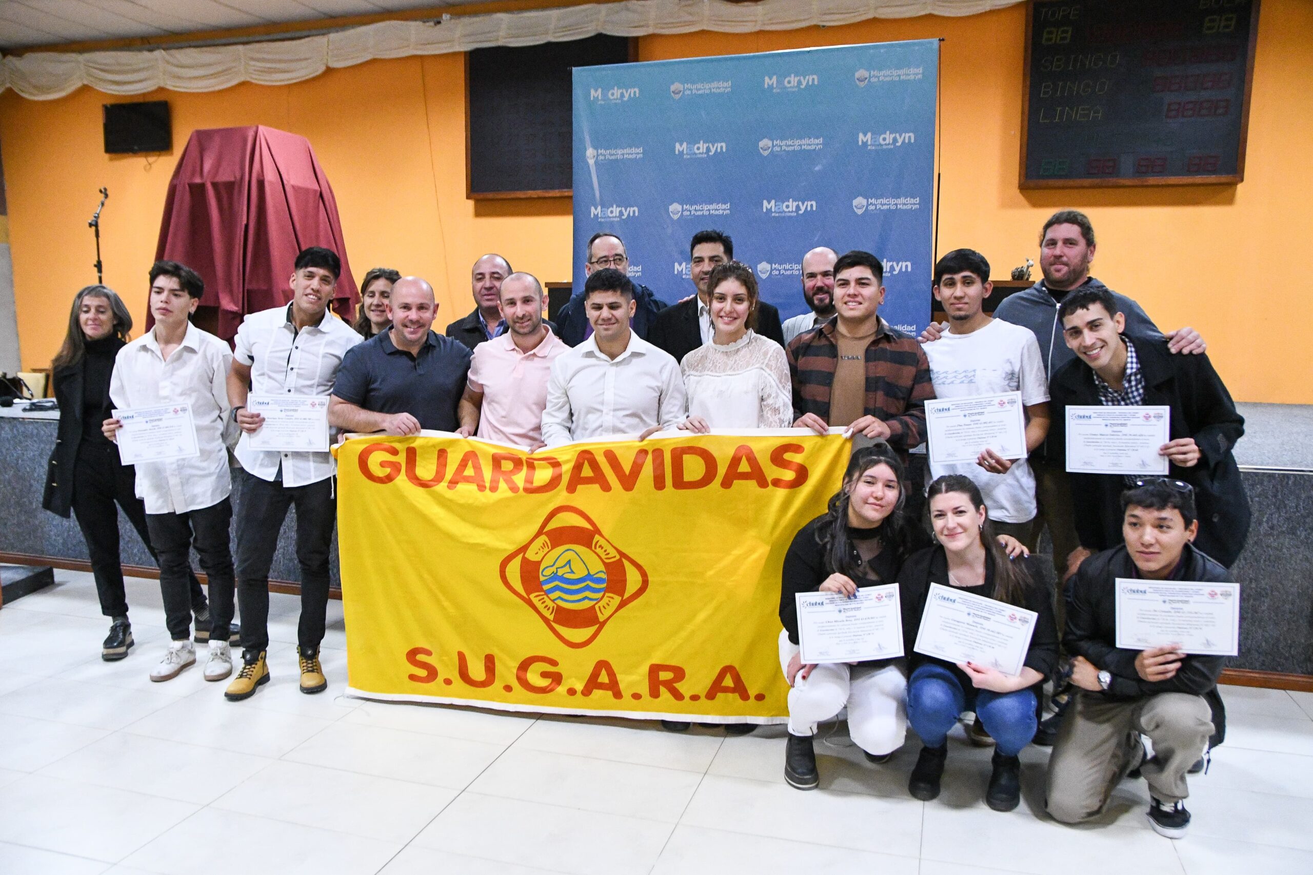 Guardavidas de Puerto Madryn recibieron sus certificados